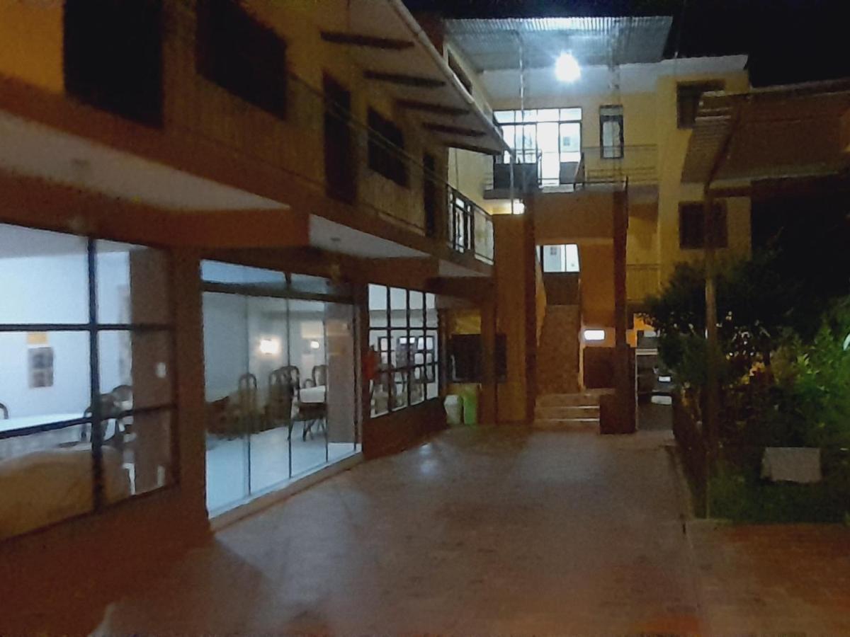 Hostal Eden Toro Toro Exterior foto