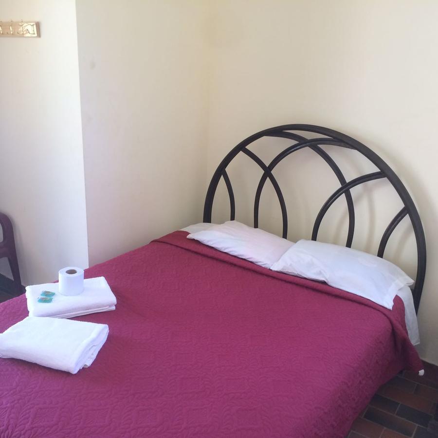 Hostal Eden Toro Toro Exterior foto